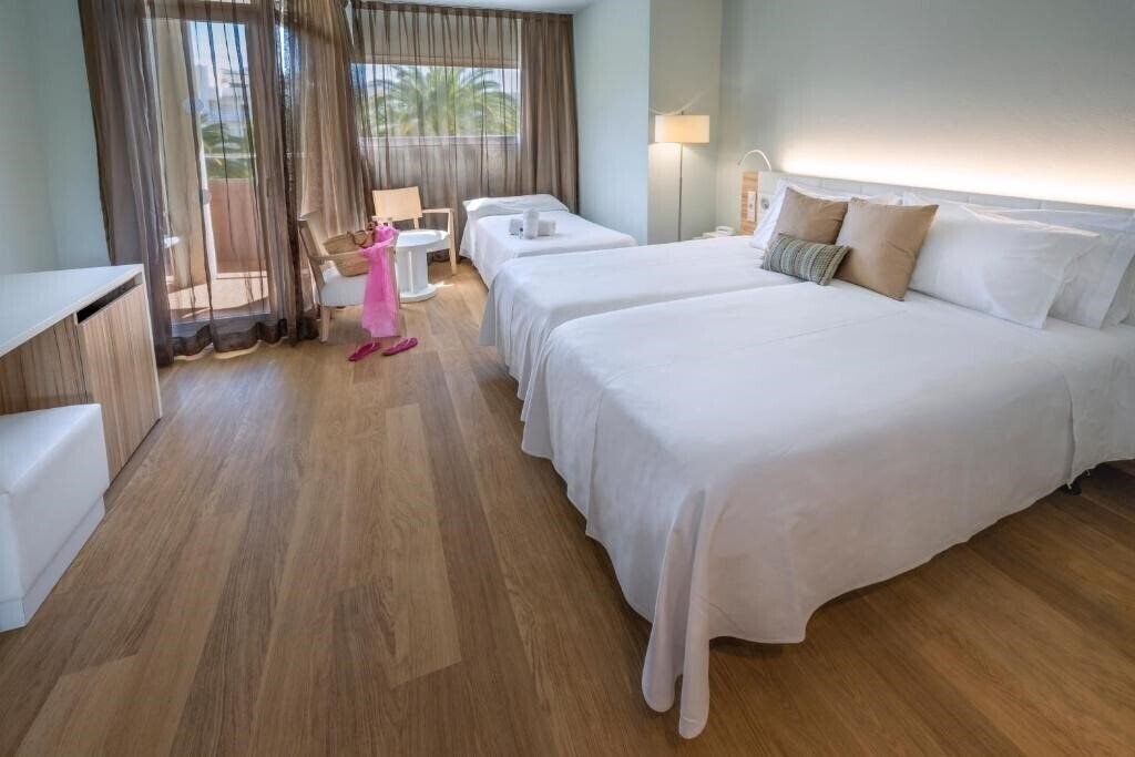 Картинка Monica Hotel 4*