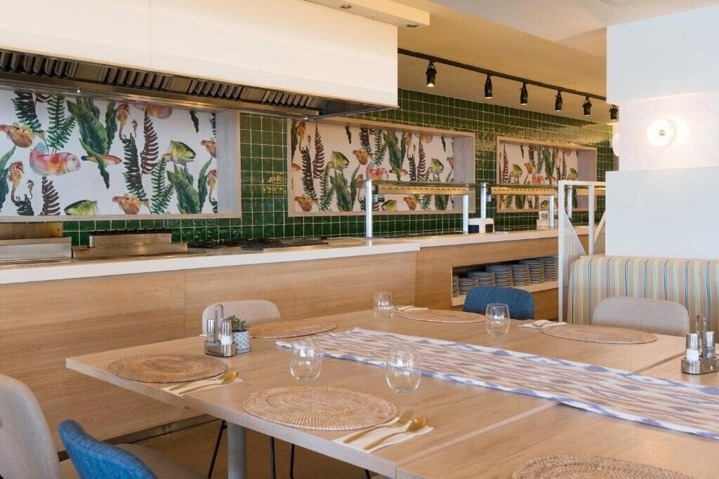 Картинка Marina Luz 4*