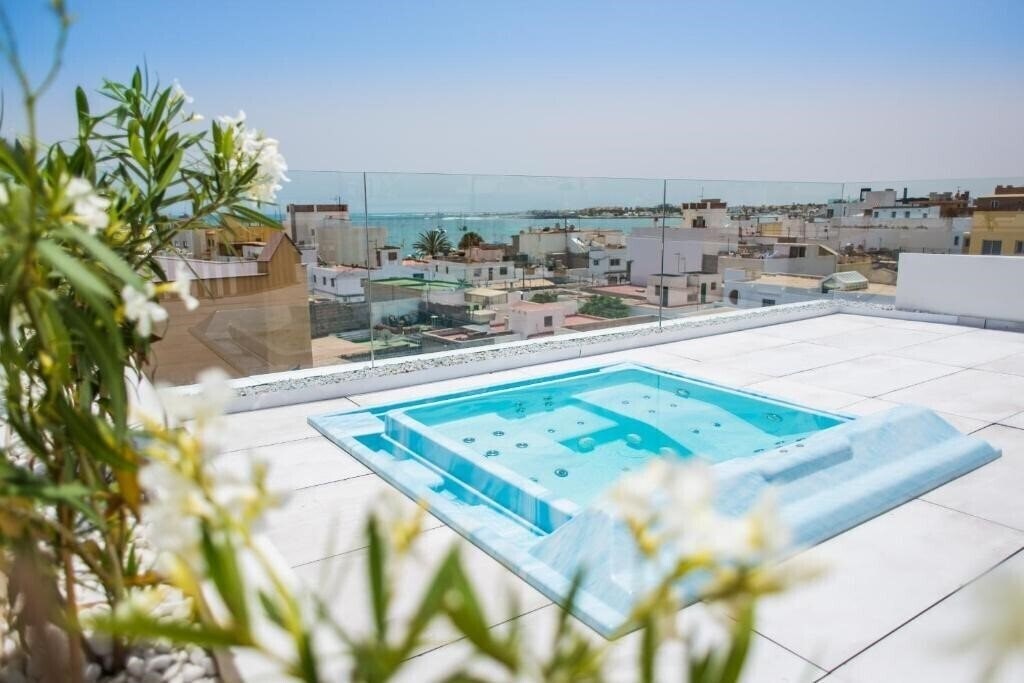 Готель Hotel Vacanzy Urban Boutique - Adults Only 3*