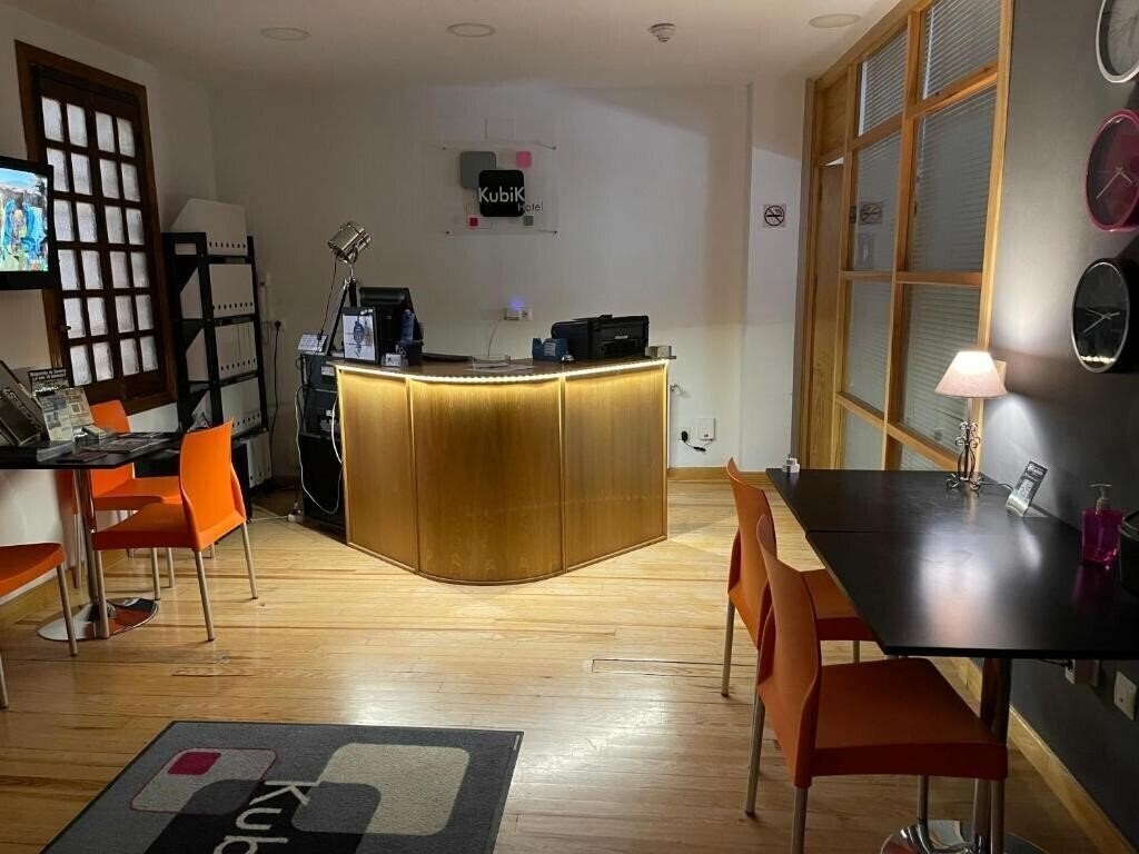 Фото Kubik Hotel 2*