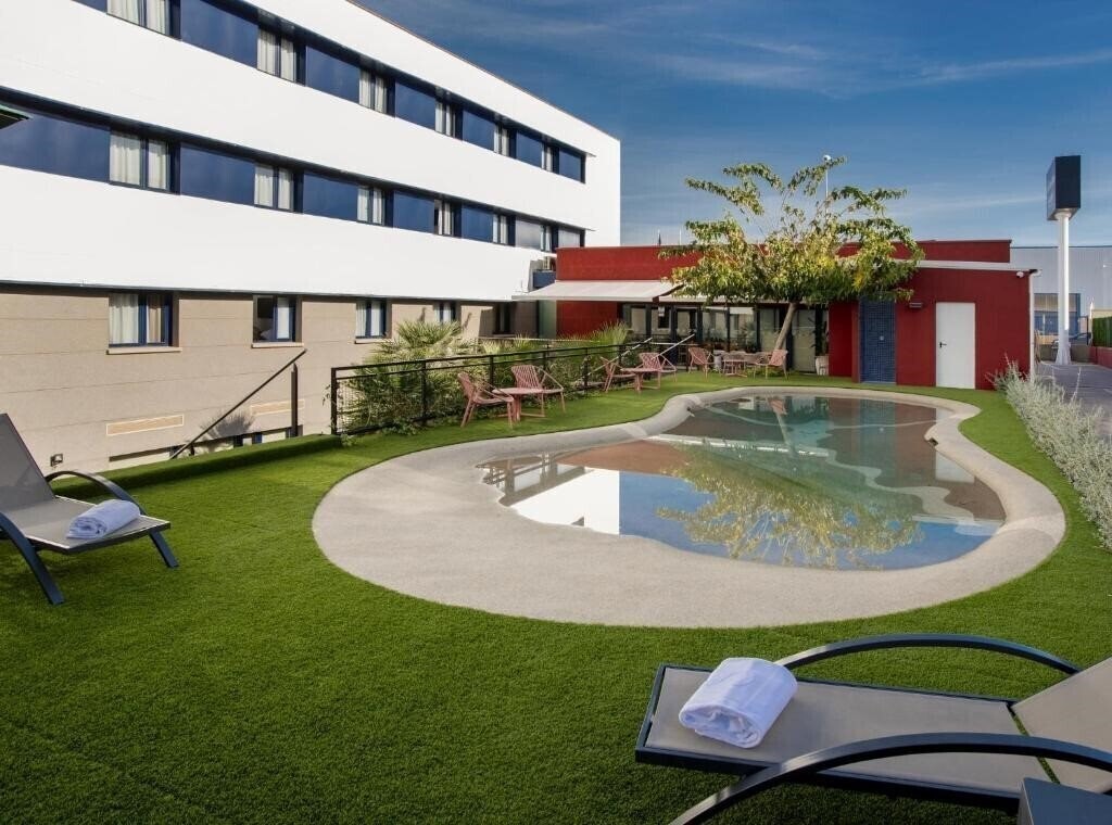 Зображення Sercotel Plana Onda (ex. Hotel Onda Castellon, Holiday Inn Express Onda Provincia de Castellon) 3*