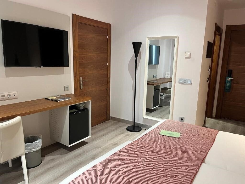 Изображение Silken Rona Dalba 3*