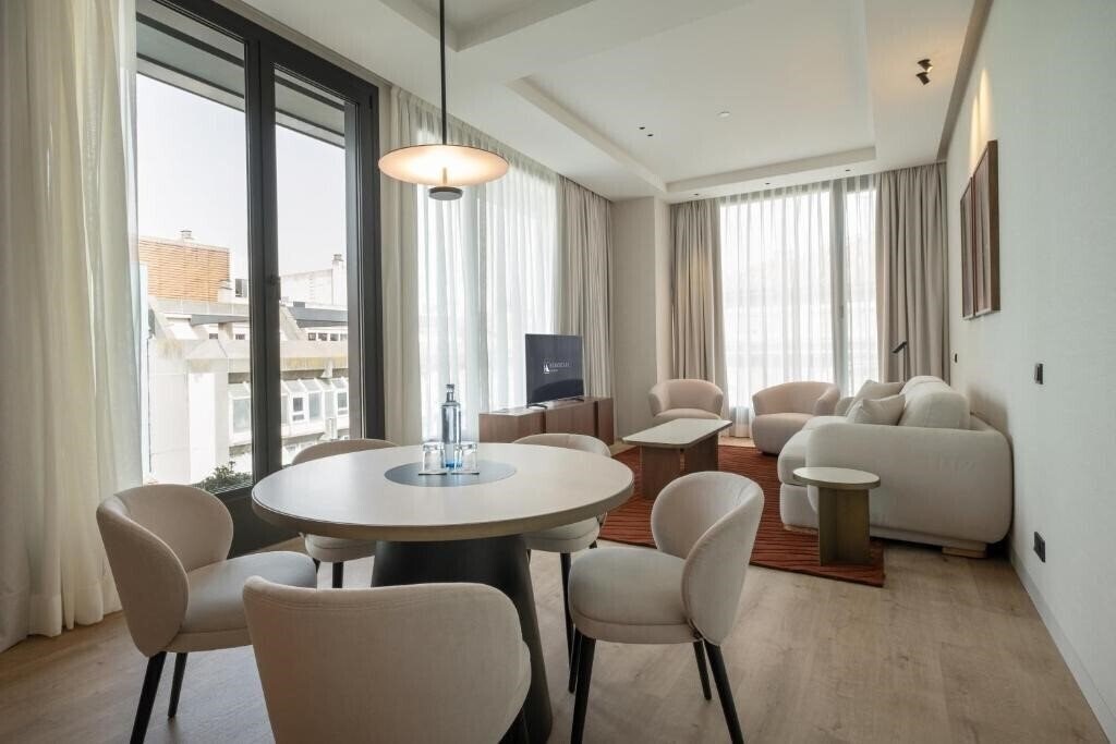 Фото Eurostars Valladolid 5*