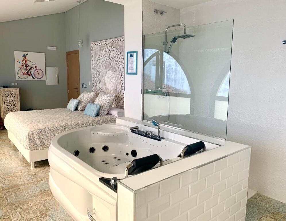 Фотографія Akla Hotel Merida (ex. Hotel SPA Adealba, Hotel Adealba Merida) 4*