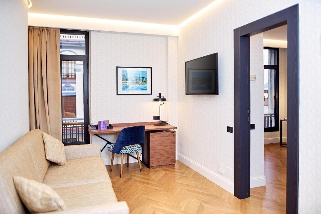 Фотографія Occidental Leon Alfonso V (ex. Sercotel Alfonso V) 4*