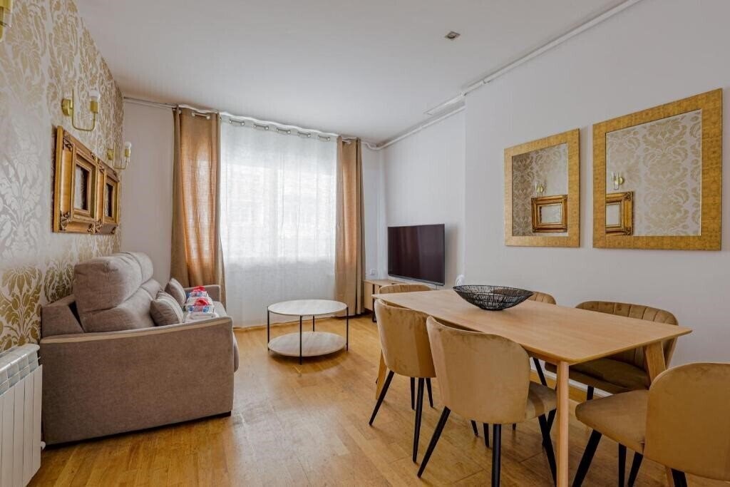 Готель Alcam Gold 4*
