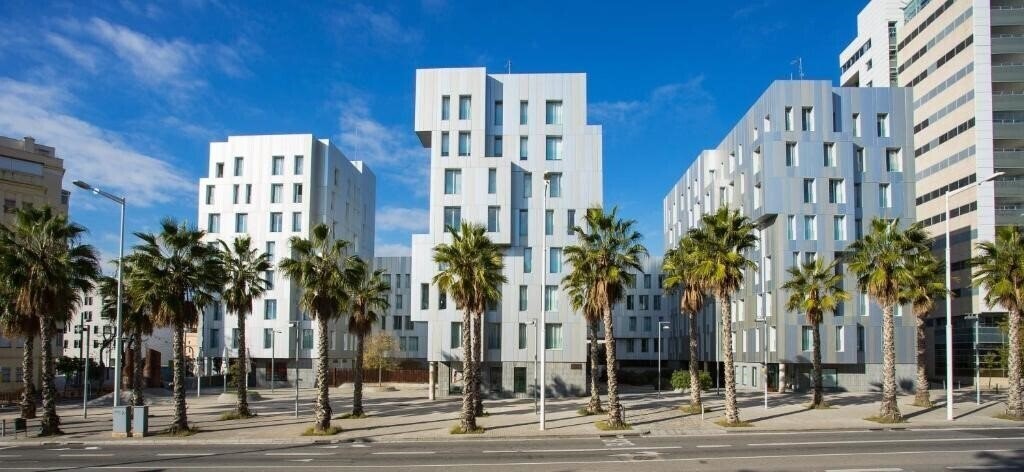 Отель Durlet Beach Apartments 4*