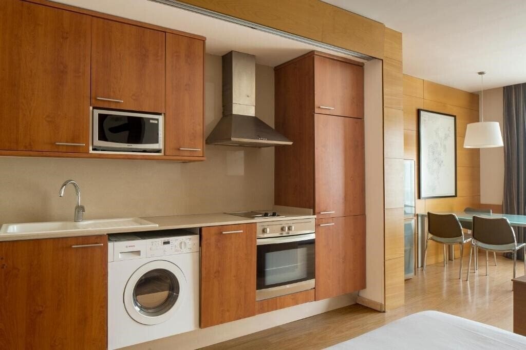 Фотографія Barcelona Apartment Wello 4*