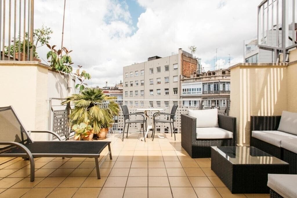 Картинка Barcelona Apartment Wello 4*