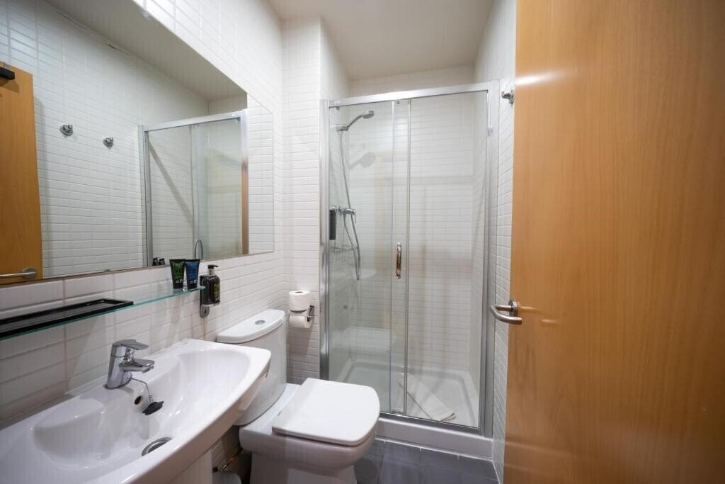 Фотографія Bonavista Apartments Barcelona Eixample 4*