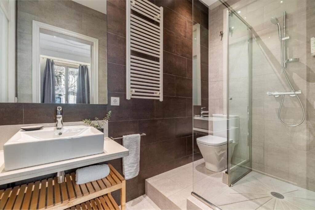 Фотография Fuster Apartments 4*