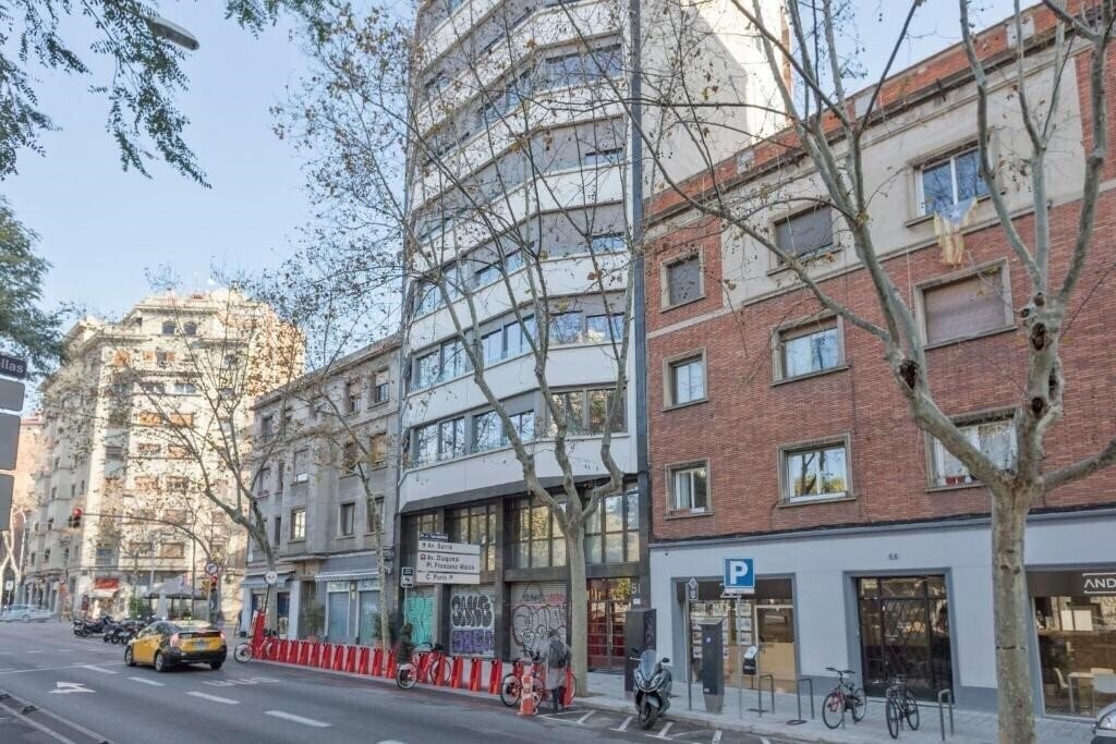 Изображение Apartamentos Tarradellas 3*