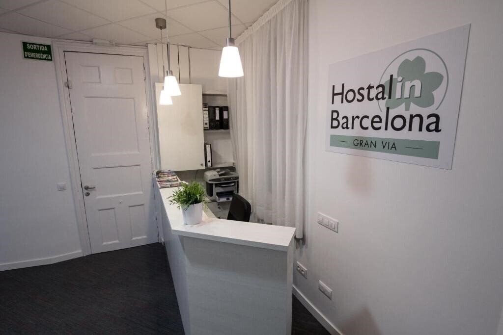 Фотографія Hostalin Barcelona Gran Via 3*