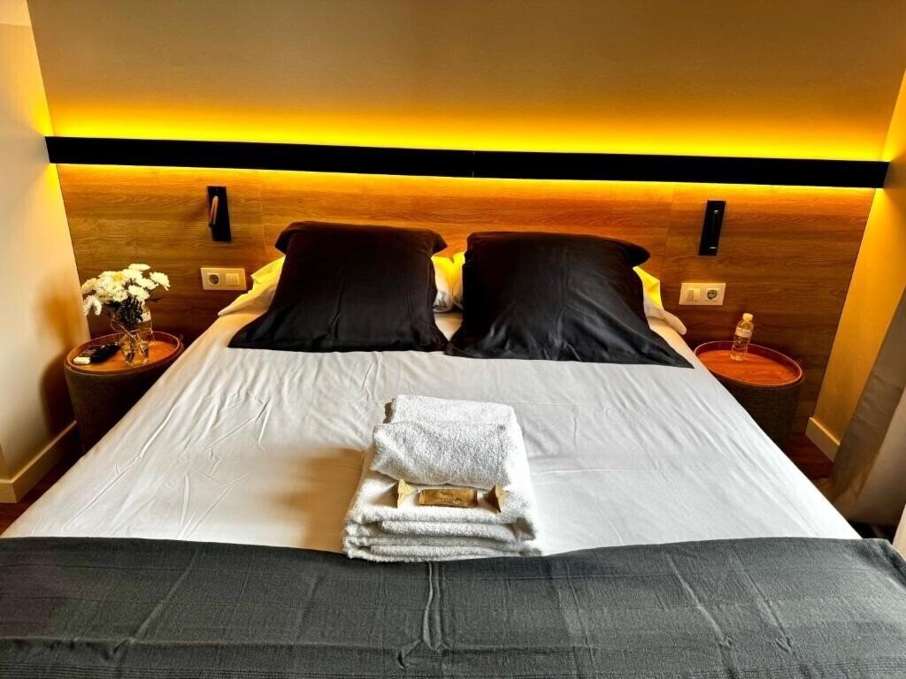 Зображення Hostalin Barcelona Gran Via 3*