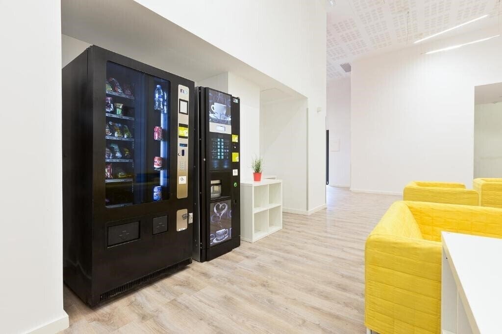Фотографія Ant Hostel Barcelona 2*