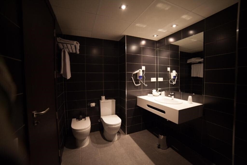 Фотографія Brea's Hotel 4*