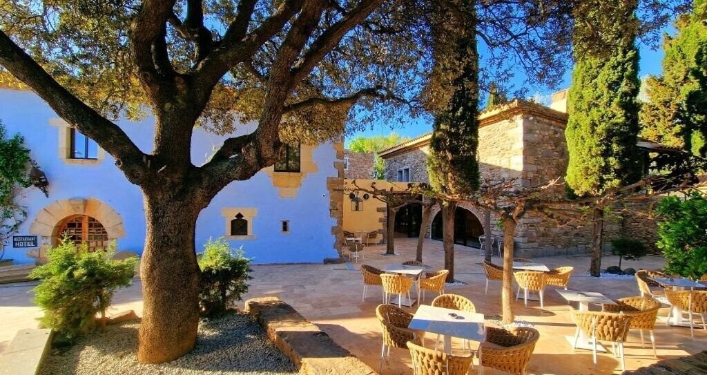 Отель Boutique Hotel Comtal Empuries 4*