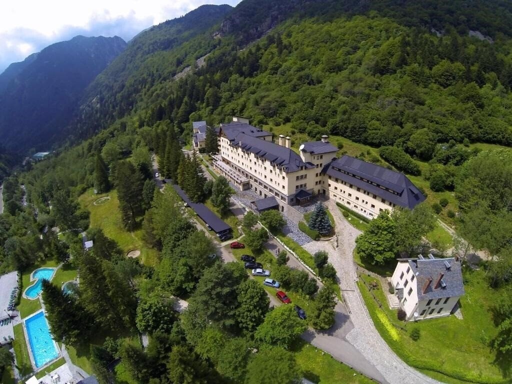 Отель Manantial 4*