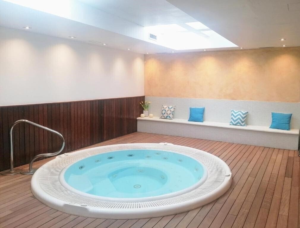 Фотографія Hotel Villa Paulita 5*