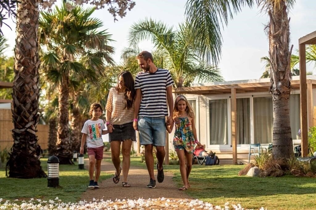 Фото Alannia Els Prats (ex. Camping Marius) 3*