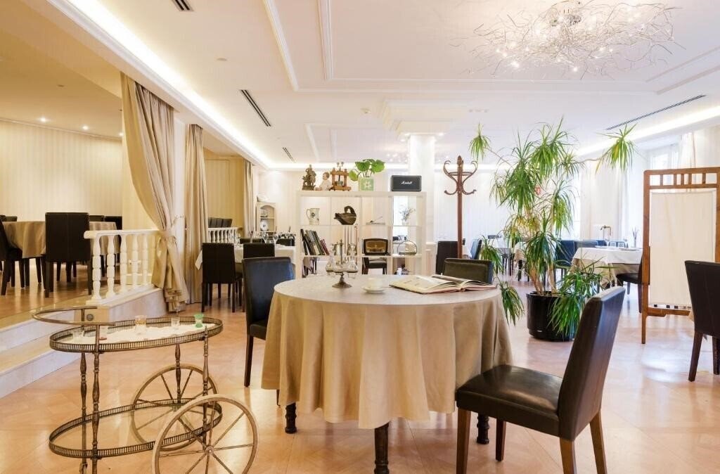 Фото Hotel Andria 3*