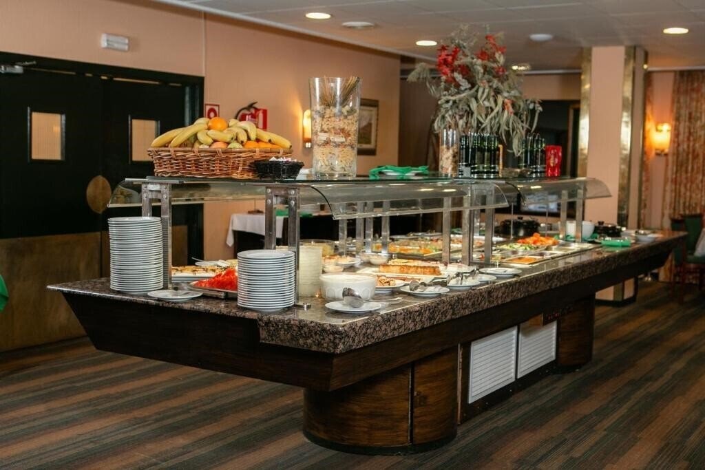 Зображення RVHotels Tuca 4*