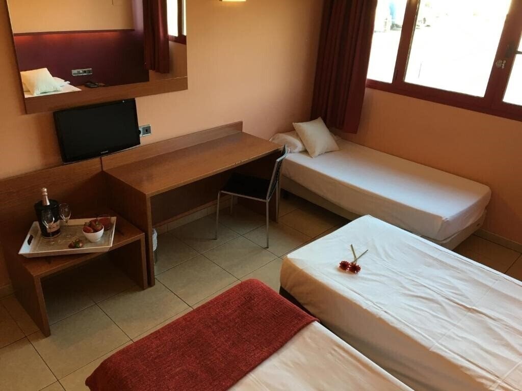 Картинка La Jonquera 3*