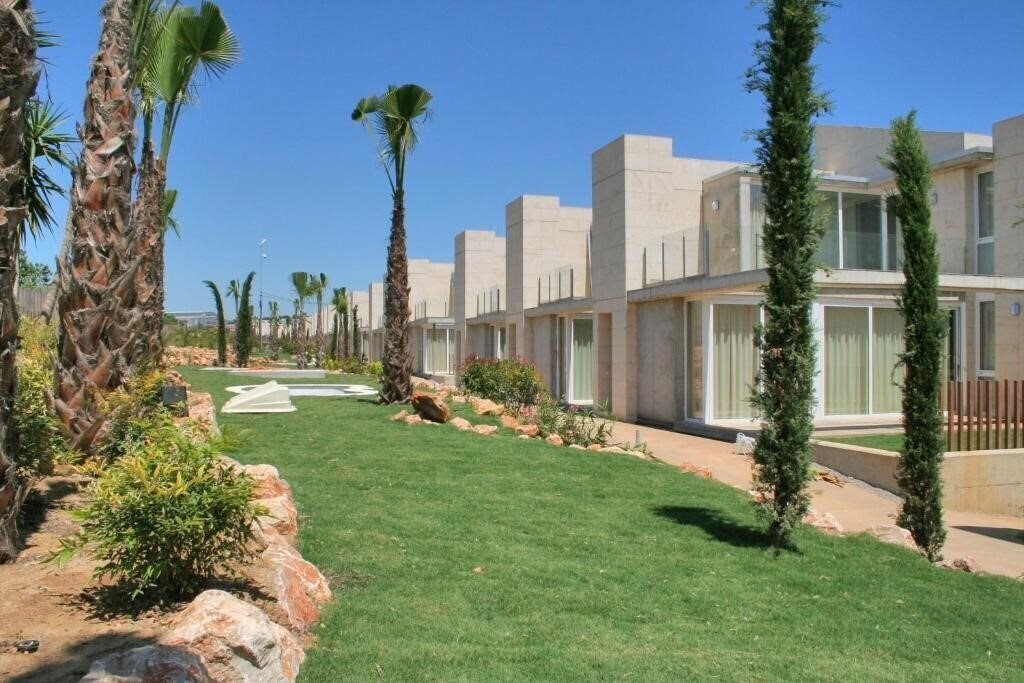 Изображение L'Escala Resort 3*