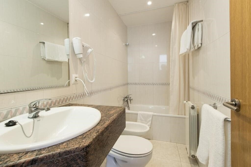 Фотография Hostal Alta Garrotxa 2*
