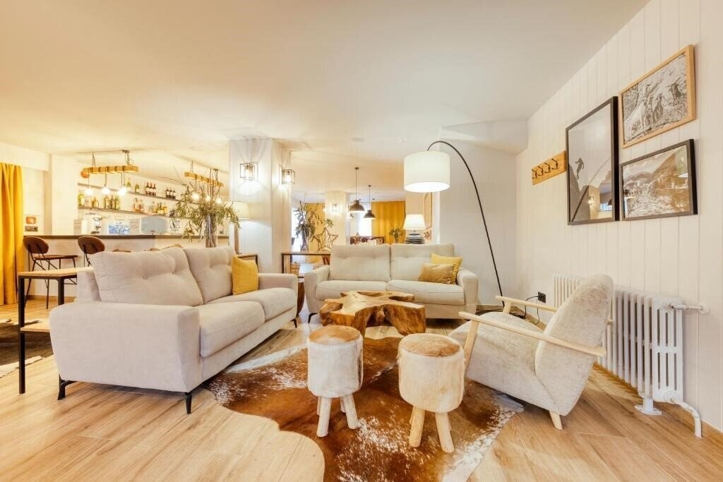 Готель Hotel Viella (ex. Husa Viella) 2*