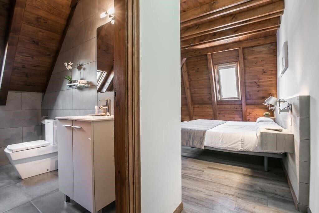Фотография Apartamentos SNO Mont Romies Salardu 2*