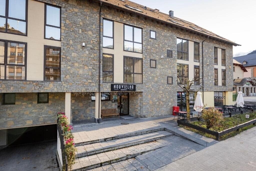 Фотография Aparthotel Nou Vielha 3*