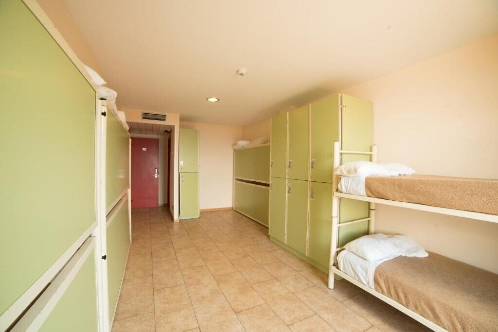 Фото Abrigall Hostel Masella 2*