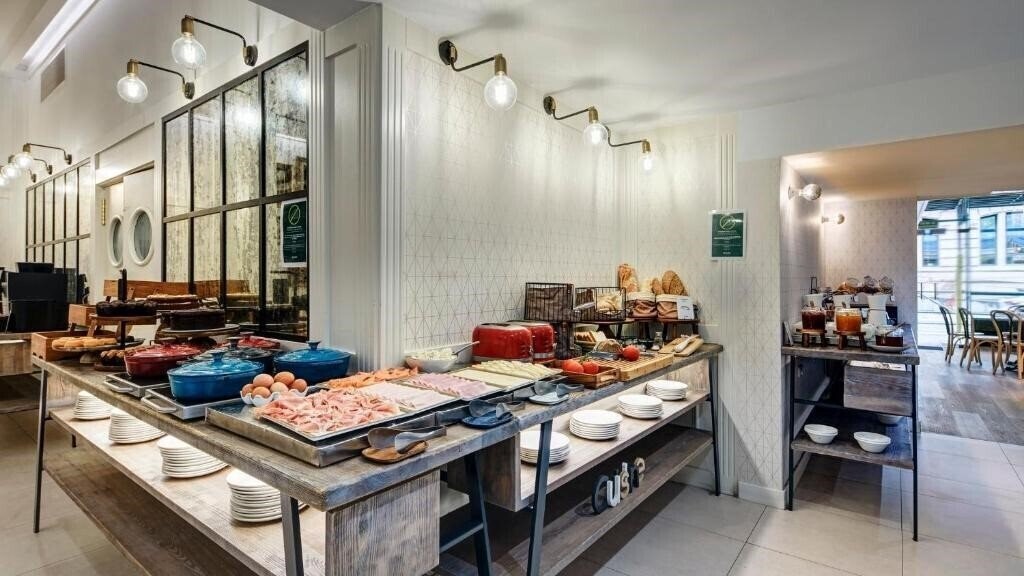 Зображення Husa Europa 3*