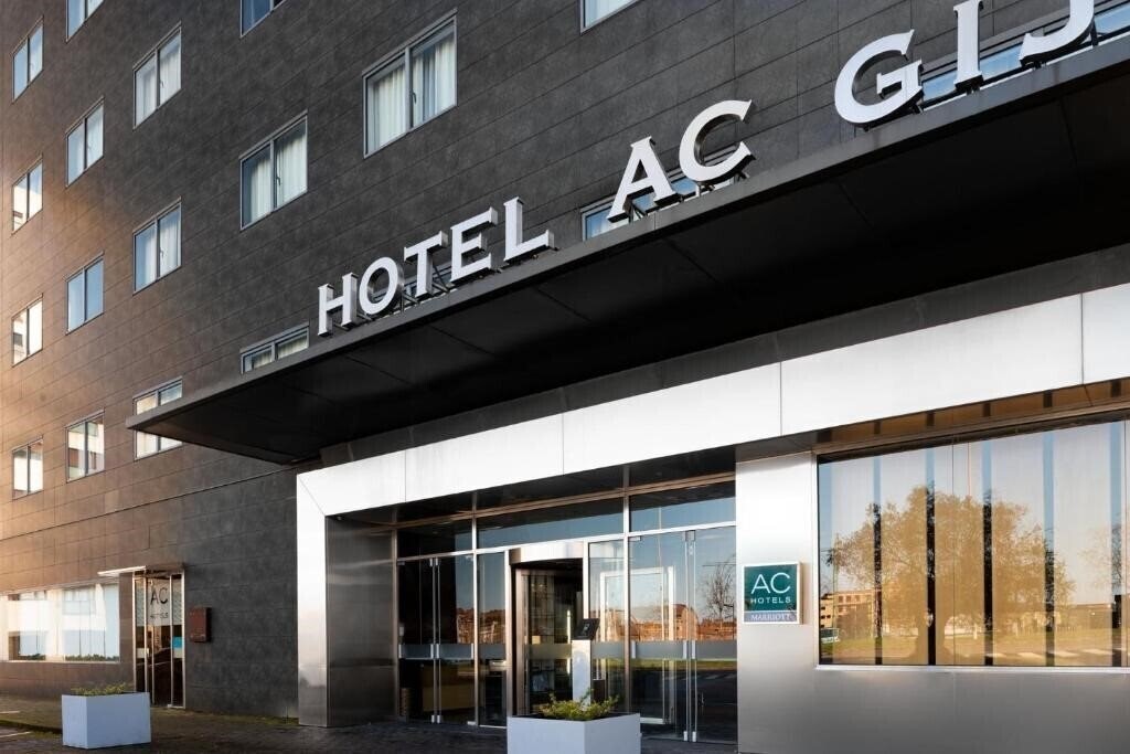 Фотографія Ac Hotel By Marriott Gijon 4*