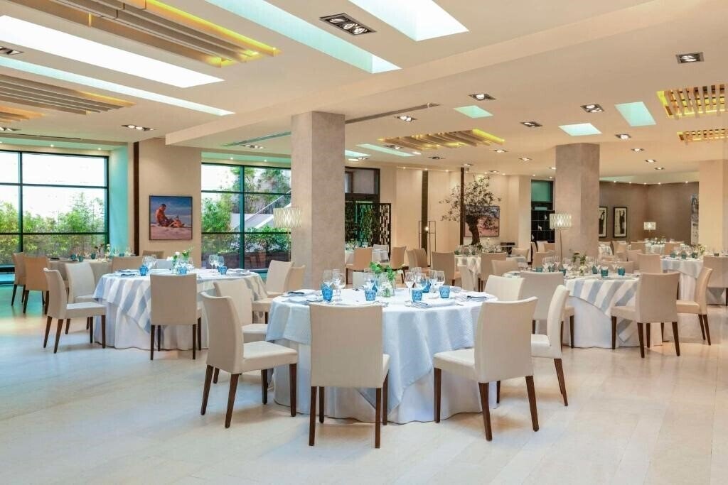 Картинка Nh Gijon 4*