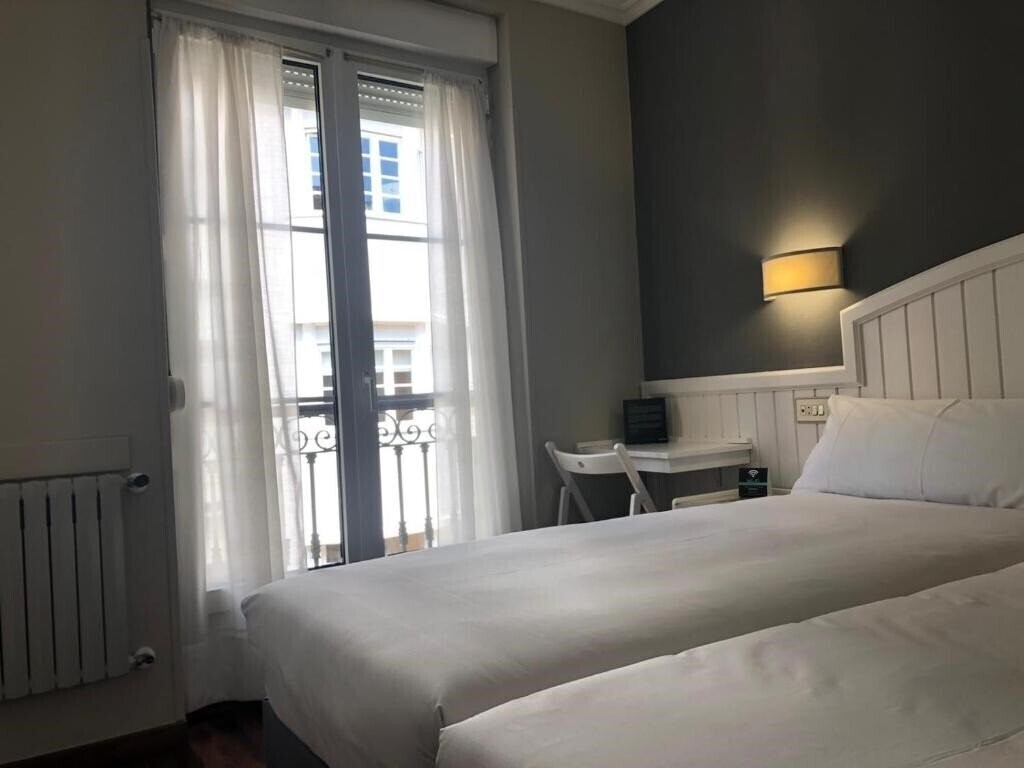 Фото Alda Miramar Rooms 2*