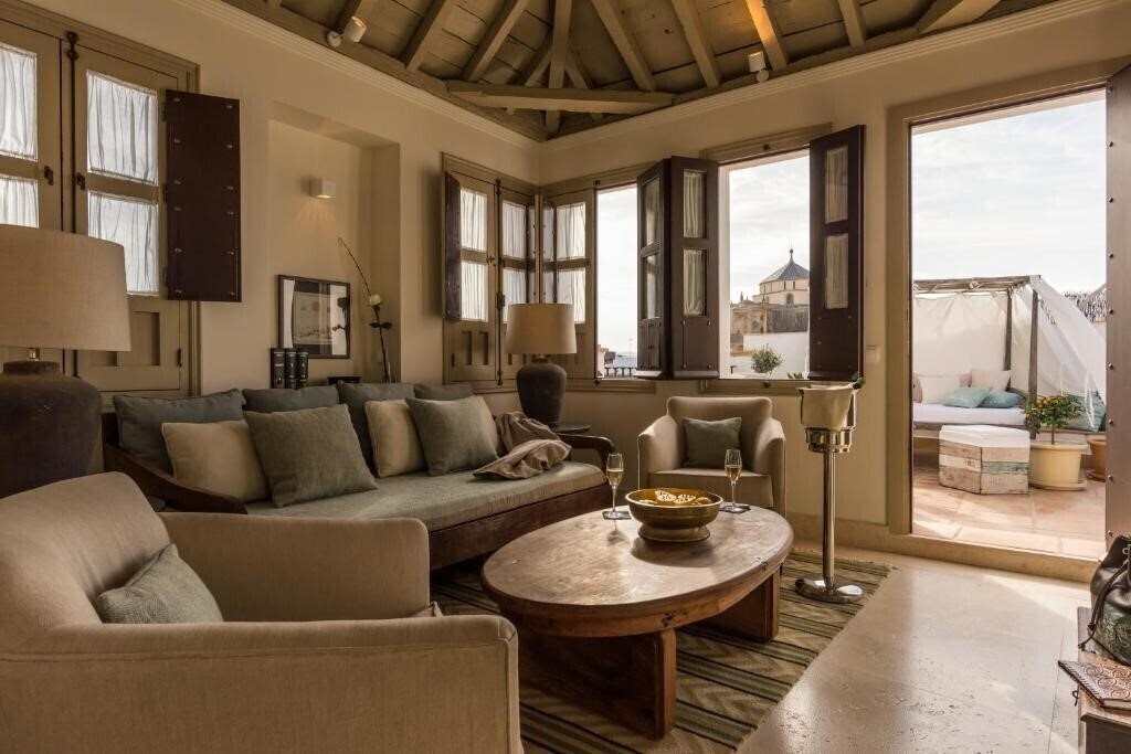 Отель Balcon De Cordoba 4*
