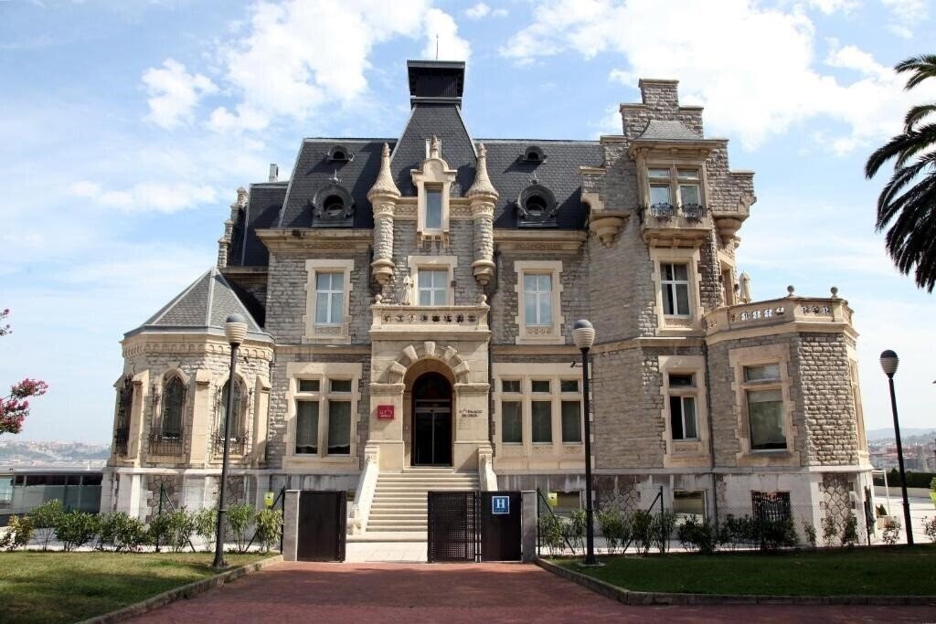 Отель Hotel URH Palacio de Oriol 4*