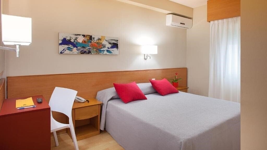 Фотографія Rh Sol 3*