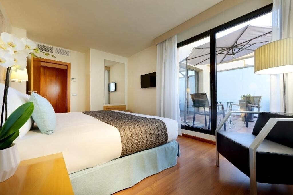 Фото Eurostars Centrum 4*