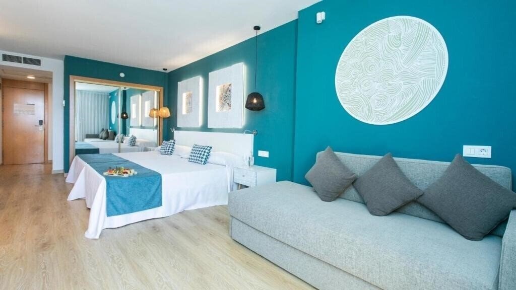 Фото Evenia Olympic Suites 4*