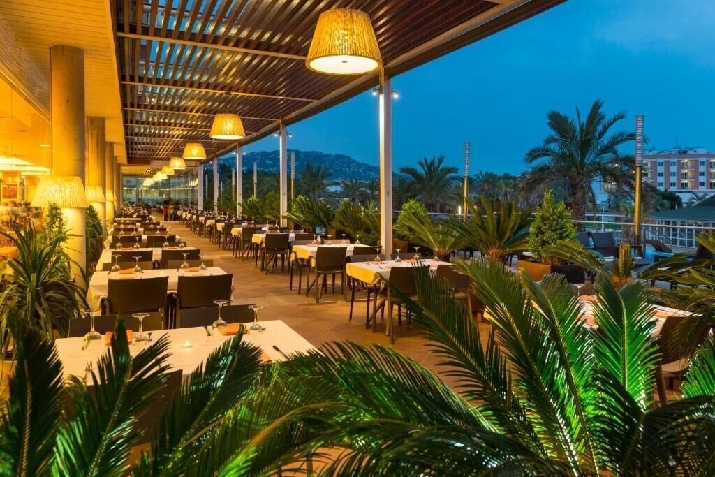 Зображення Costa Encantada Aparthotel 4*