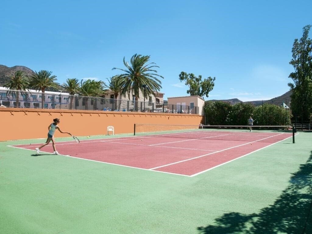Картинка Bakour Costa Brava 4*