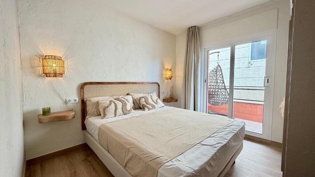 Фото Apartments Salles Beach 3*