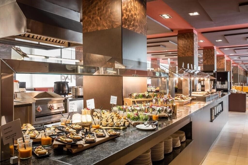 Изображение Fergus Style Plaza Paris Spa 4*