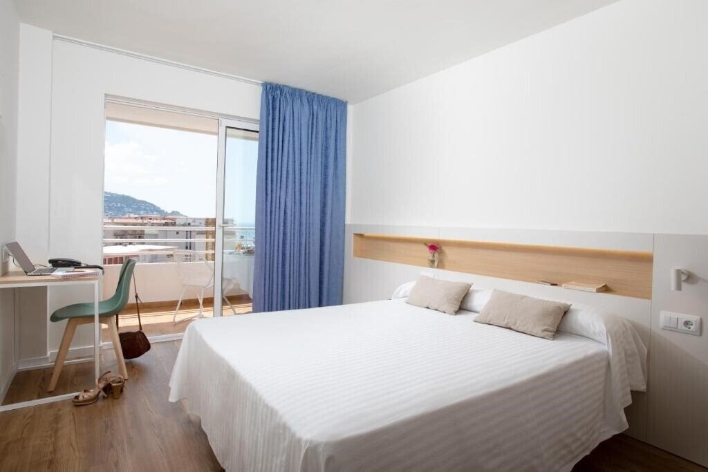 Фото Prestige Sant Marc 3*