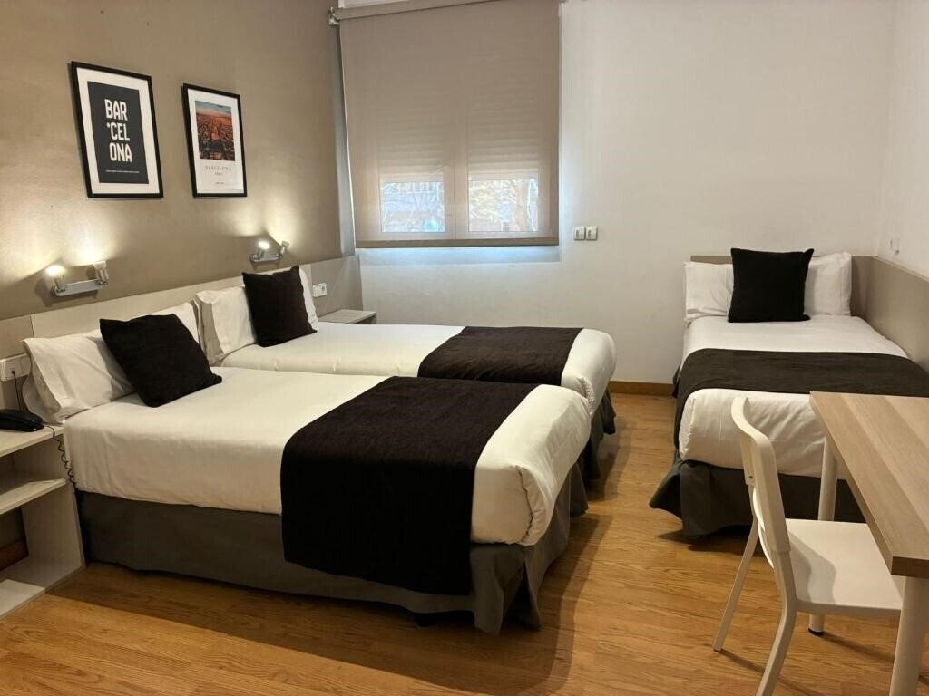 Фото Travessera Hotel And Parc Guel 2*