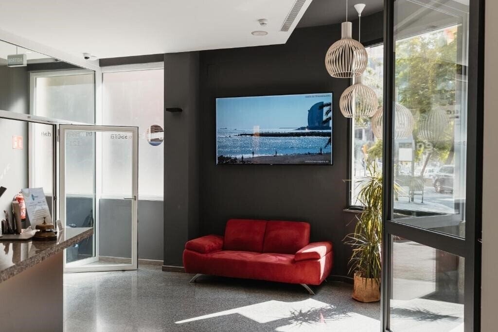 Зображення Travessera Hotel And Parc Guel 2*