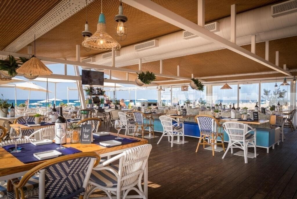 Зображення Top Olympic Hotel 3*